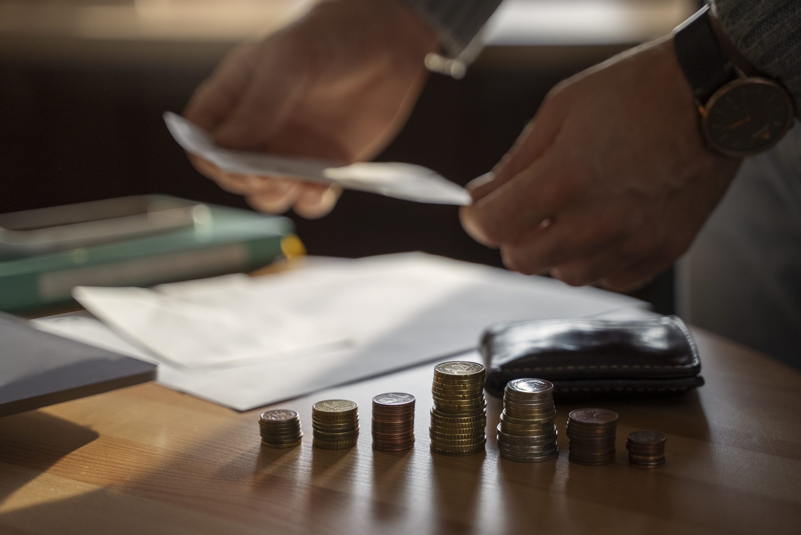 Estruturação Tributária. O ágio e o ganho de capital na venda de participação societária. Sociedades Anônimas e Limitadas.